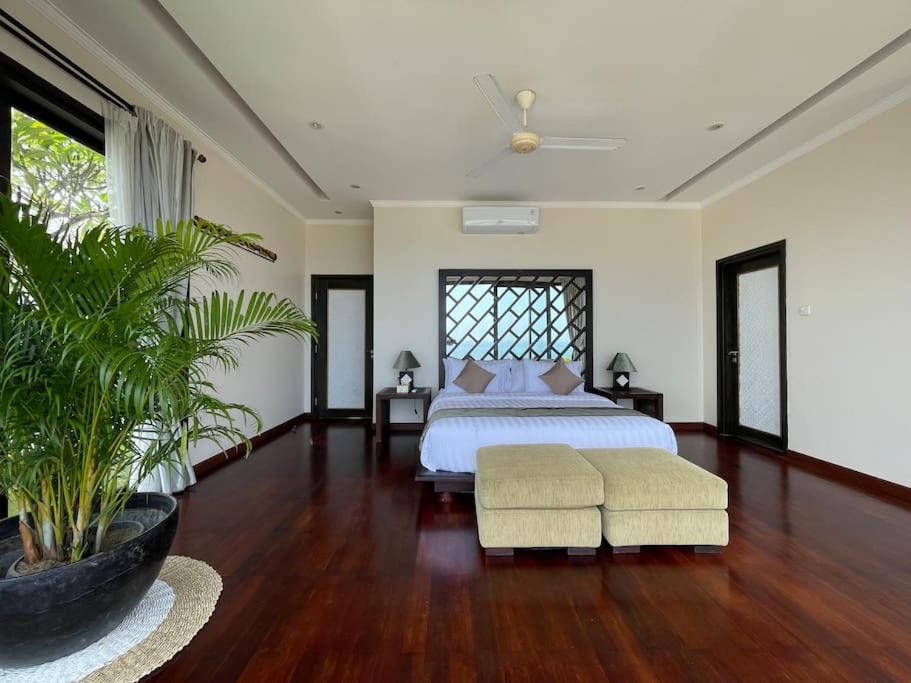 Nusa Dua Ocean View 4 Bedroom Bibi Bali Exteriér fotografie